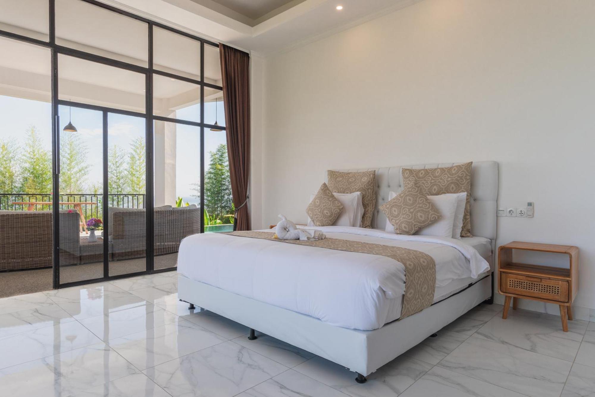 The Hacienda Lovina Villa Bagian luar foto
