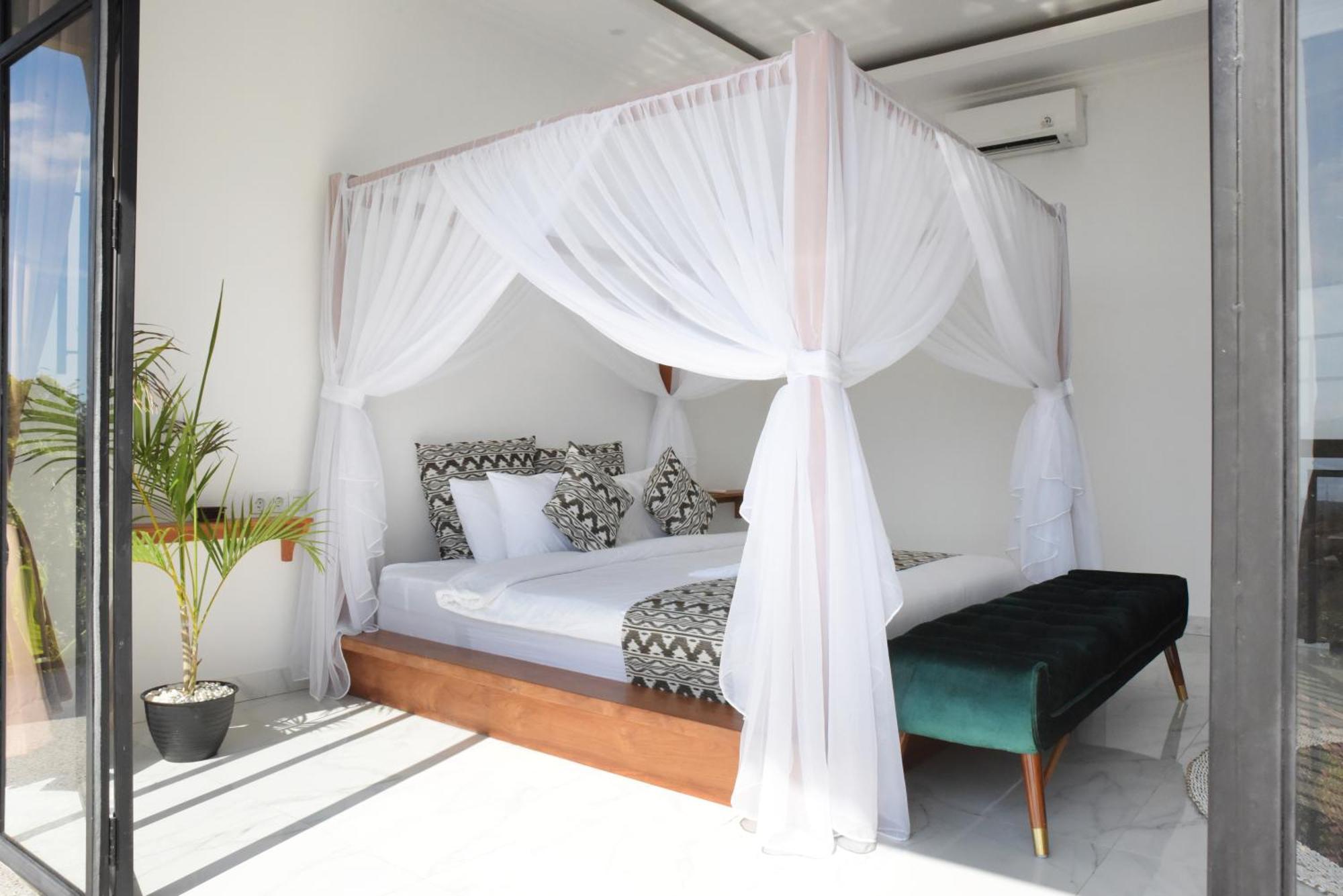The Hacienda Lovina Villa Bagian luar foto