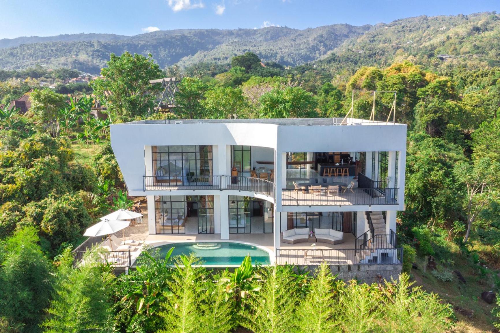 The Hacienda Lovina Villa Bagian luar foto