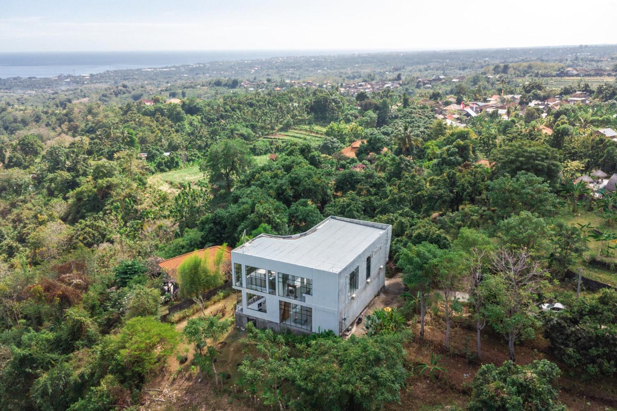 The Hacienda Lovina Villa Bagian luar foto